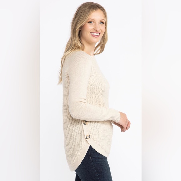 Warehouse One women’s size M side button curved hem knit pullover - Picture 4 of 9